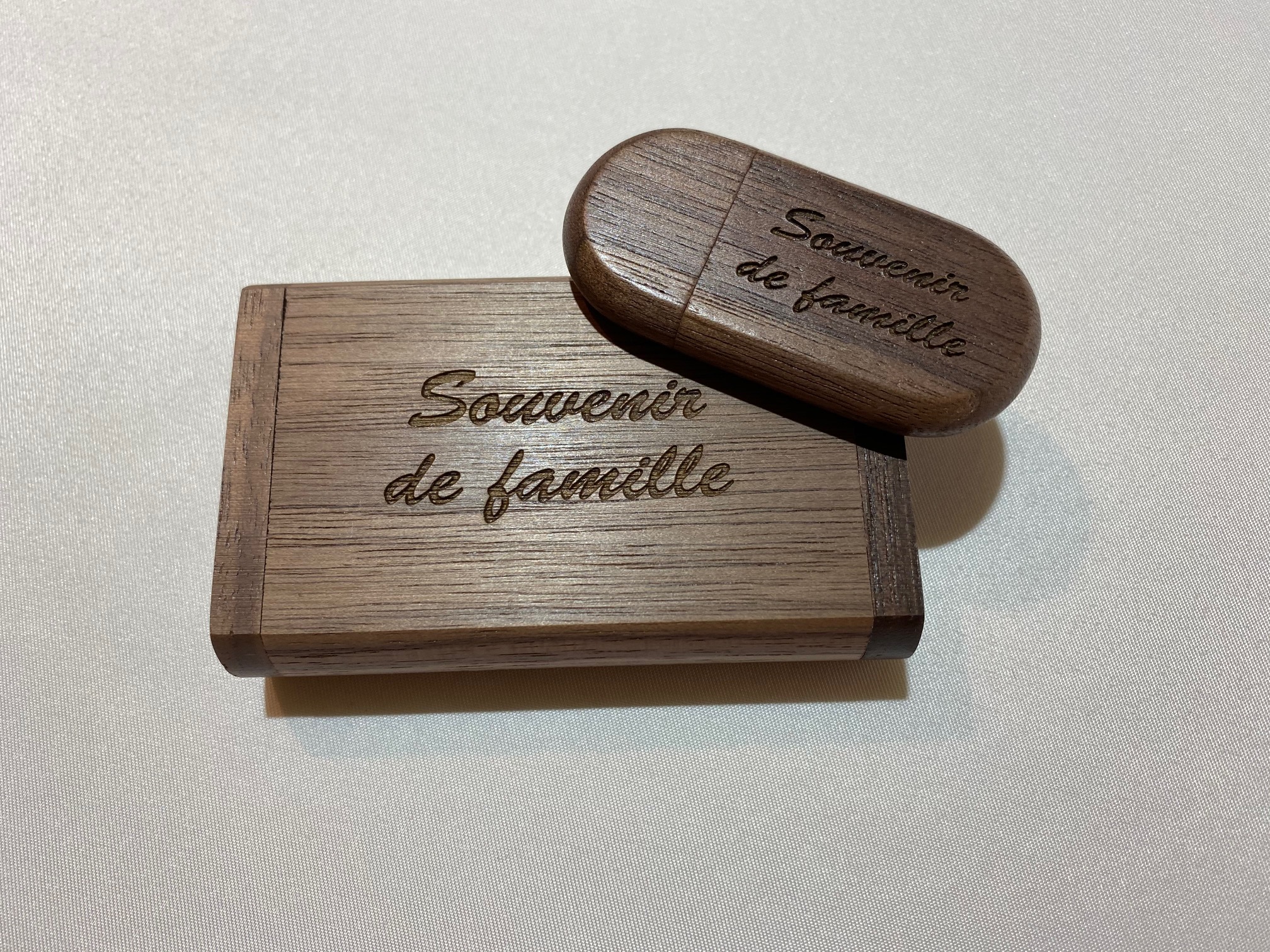 Clé USB en bois Clé USB en bois ou bambou de 32 Go et 64 Go avec coffret – Image 10