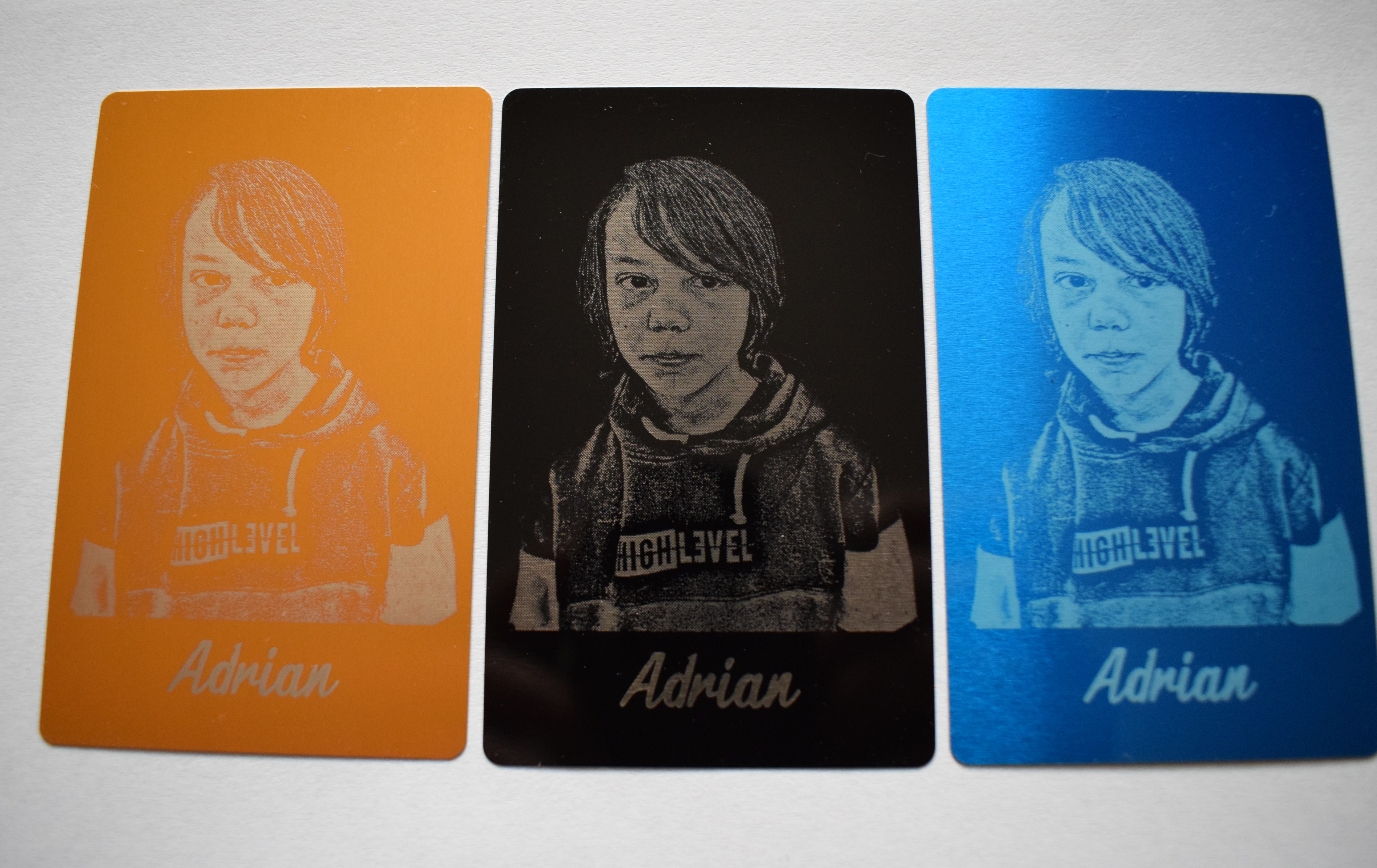 Portait gravée sur plaque aluminium Portait gravée sur plaque alu